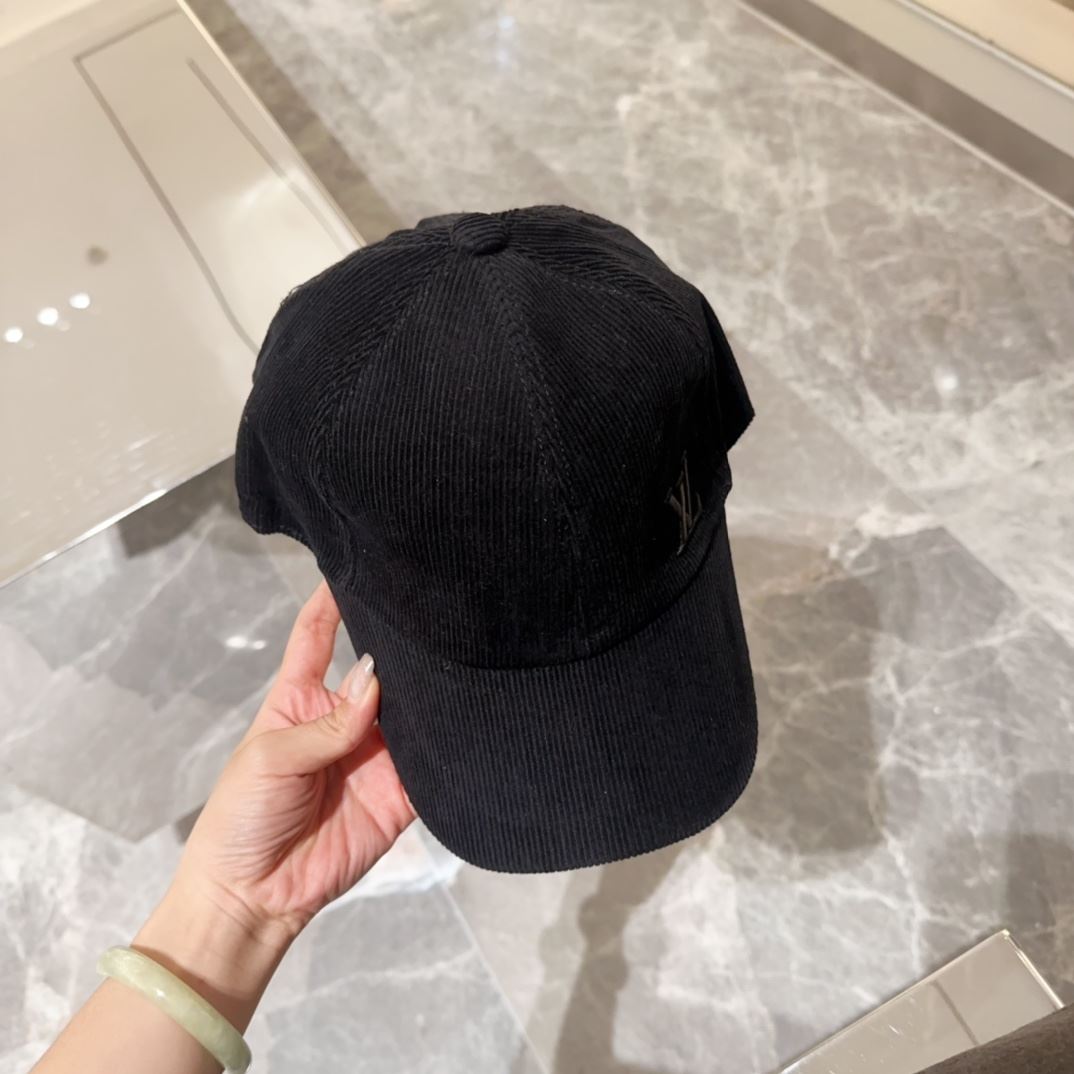 Louis Vuitton Caps